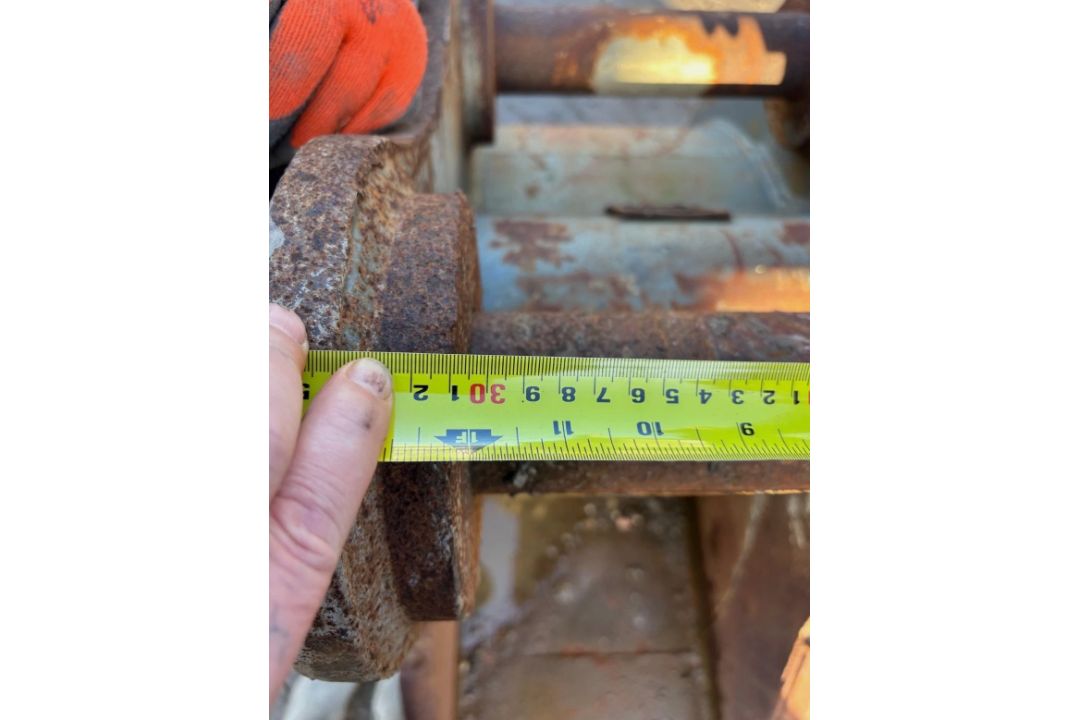 2FT WIDE STRICKLAND DIGGING BUCKET | 80MM PINS | EXCAVATOR / TELEHANDLER / BACKHOE - Image 5 of 7