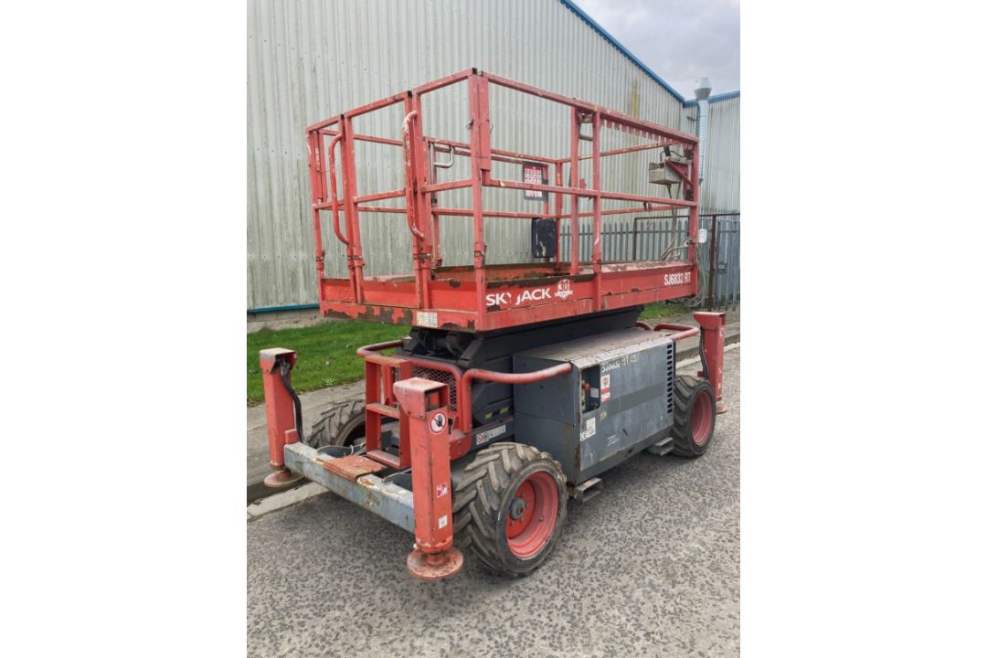 2015 SKYJACK SJ6832 ACCESS PLATFORM - Image 8 of 15