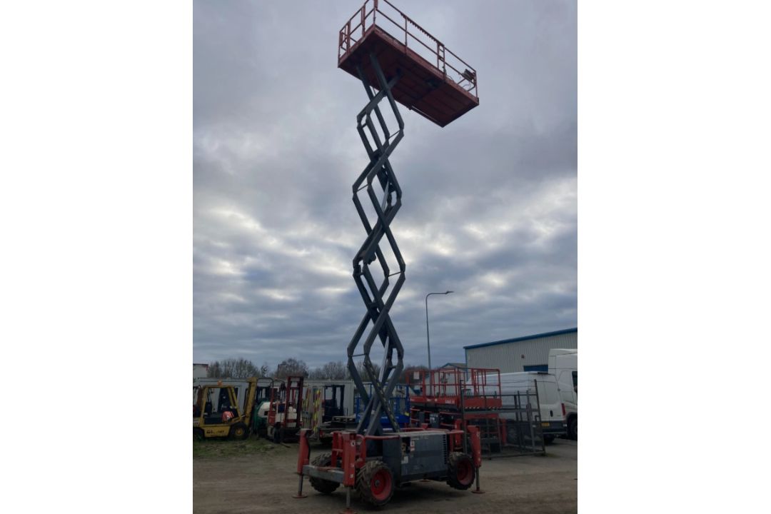 2015 SKYJACK SJ6832 ACCESS PLATFORM - Image 5 of 15