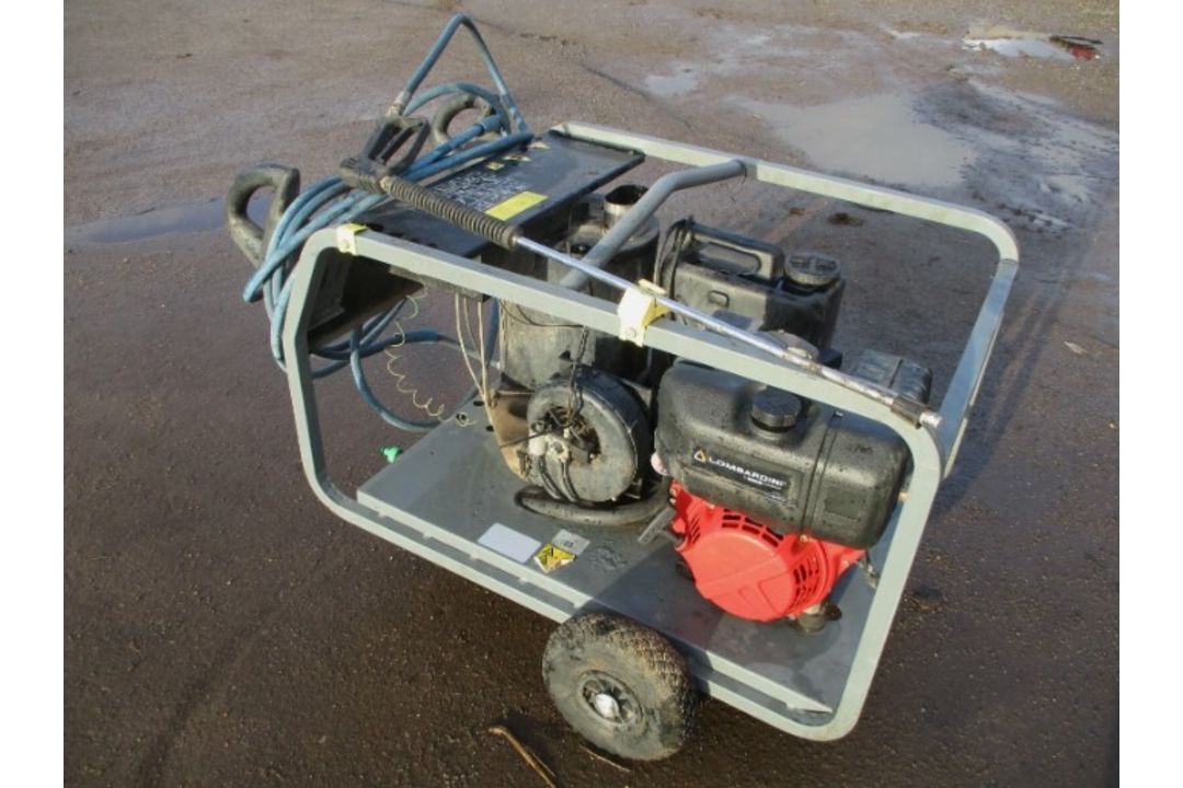KARCHER HDS 801 D DIESEL HOT PRESSURE WASHER – 140 BAR - Image 1 of 6