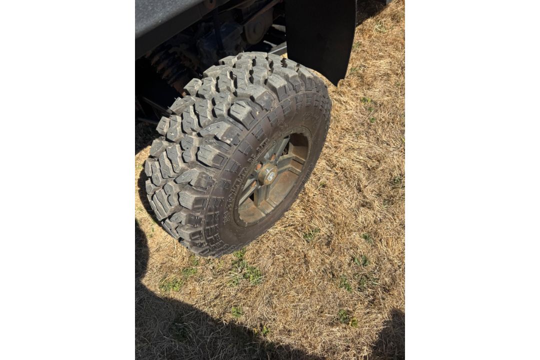 JOHN DEERE 855D GATOR POWER STEERING - Image 13 of 15