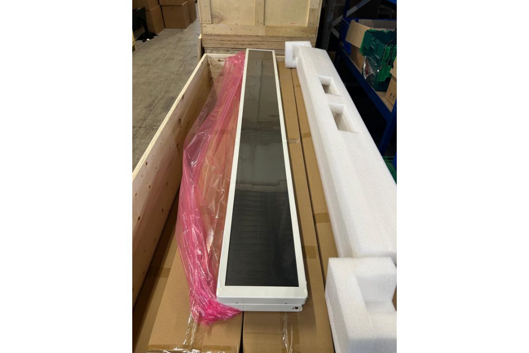 8 X NEW 1.2M LONG X 230 WIDE 43” ULTRA-WIDE COMMERCIAL DISPLAY 24/7 DIGITAL SIGNAGE MONITOR HDMI - Image 7 of 10