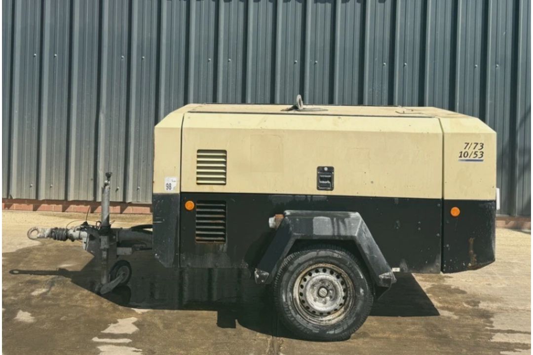 2018 DOOSAN 7/73-10/53 7 M³/MIN COMPRESSOR – 1,420 HOURS - Image 1 of 12