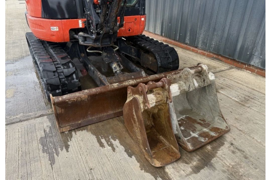 2020 KUBOTA U48-4 5T MINI EXCAVATOR / DIGGER + QUICK HITCH - Image 8 of 14