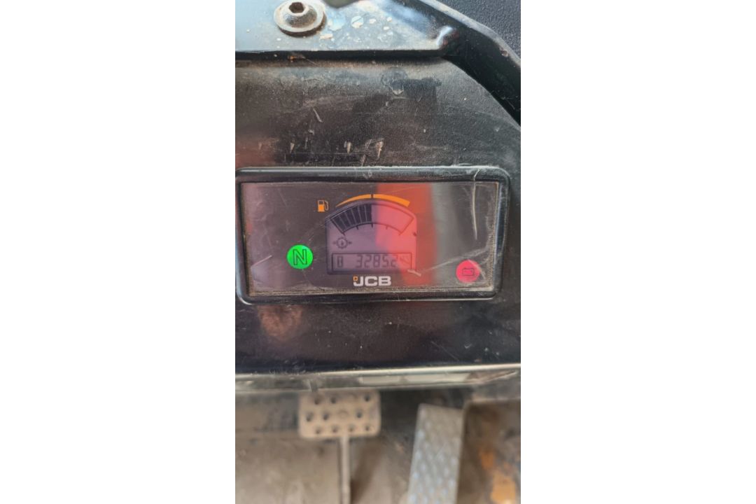 2018 JCB 9T-1 FT 9 TON FULL CAB DUMPER - Image 7 of 13