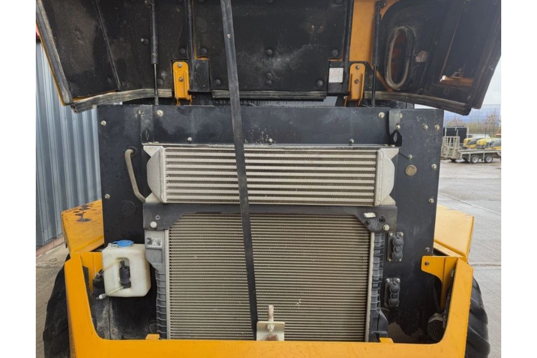 2018 JCB 9T-1 FT 9 TON FULL CAB DUMPER - Image 9 of 13