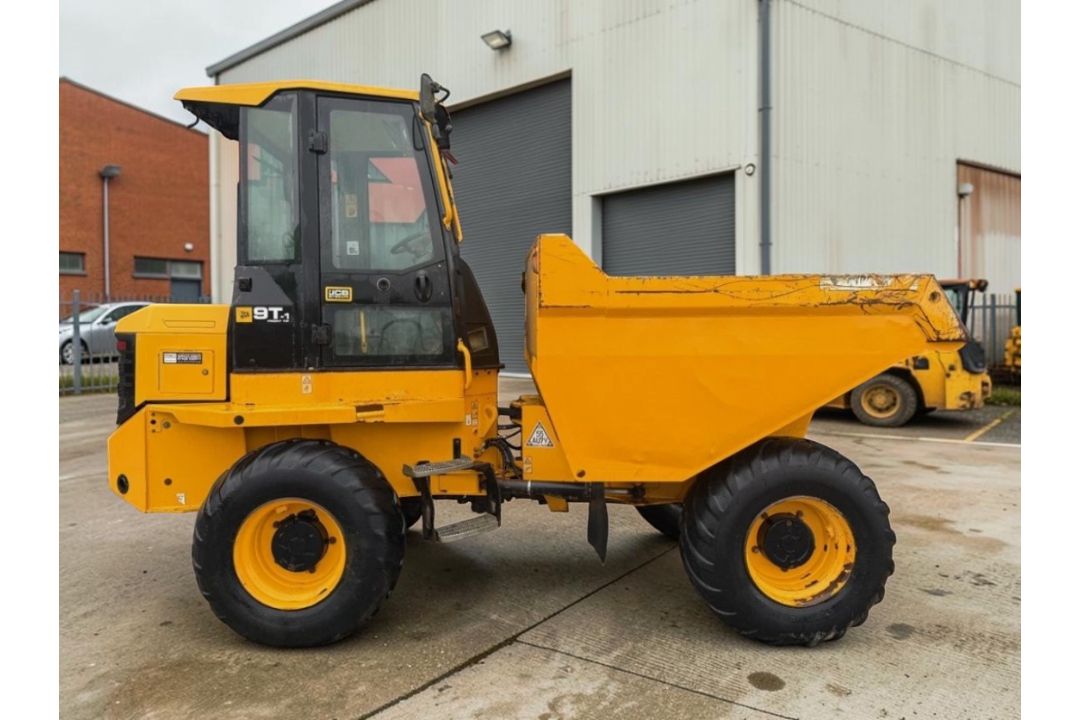 2018 JCB 9T-1 FT 9 TON FULL CAB DUMPER - Image 1 of 13