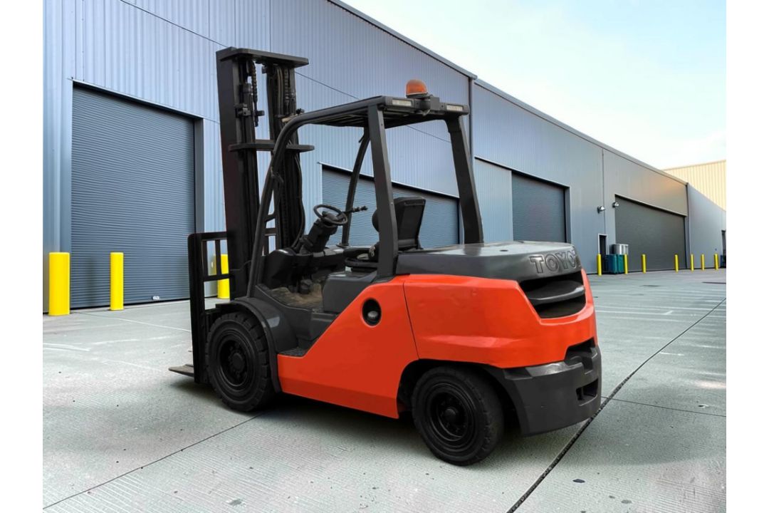 2020 TOYOTA 40-8FD50N 5 TON DIESEL FORKLIFT - Image 5 of 6
