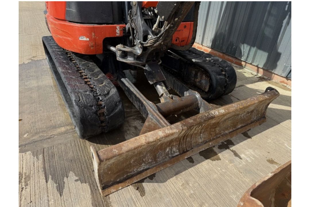 2020 KUBOTA U48-4 5 TON MINI EXCAVATOR / DIGGER - Image 9 of 14