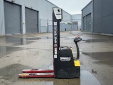 **(INCLUDES CHARGER)** 2019 HYSTER S2.0 2 TON ELECTRIC FORKLIFT