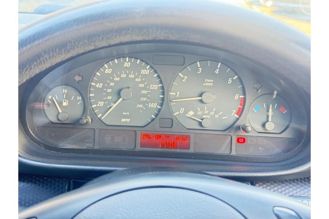 **(ONLY 96K MILEAGE)** 2003 BMW 325 CI SPORT 2.5L PETROL MANUAL CONVERTIBLE >>--NO VAT ON HAMMER--<< - Image 24 of 25