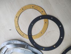 JOBLOT OF 16 - BRAND NEW SWIMMING POOL PUMP GASKETS AND SEALS - MIXED SIZES