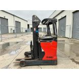 **(INCLUDES CHARGER)** 2015 LINDE R16-01 ELECTRIC FORKLIFT SIDE SHIFT