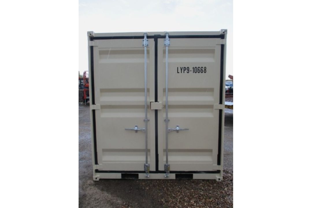 NEW 9-FOOT SECURE SHIPPING CONTAINER – WITH WINDOW & PERSONNEL DOOR - Image 3 of 7