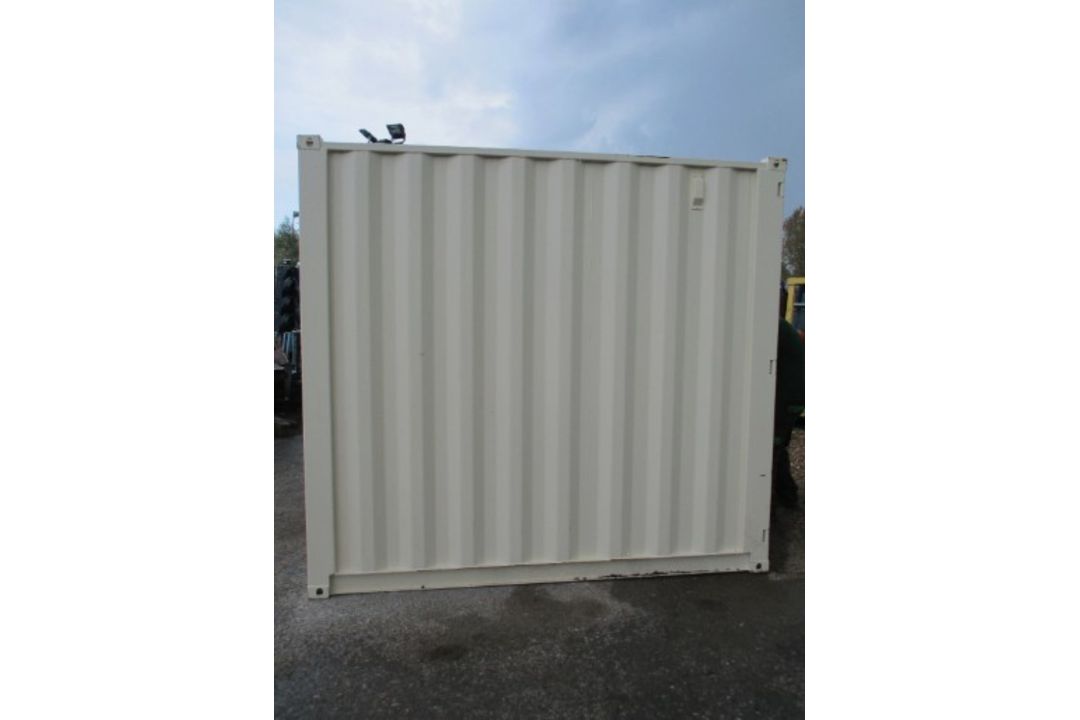 NEW 9-FOOT SECURE SHIPPING CONTAINER – WITH WINDOW & PERSONNEL DOOR - Image 5 of 7