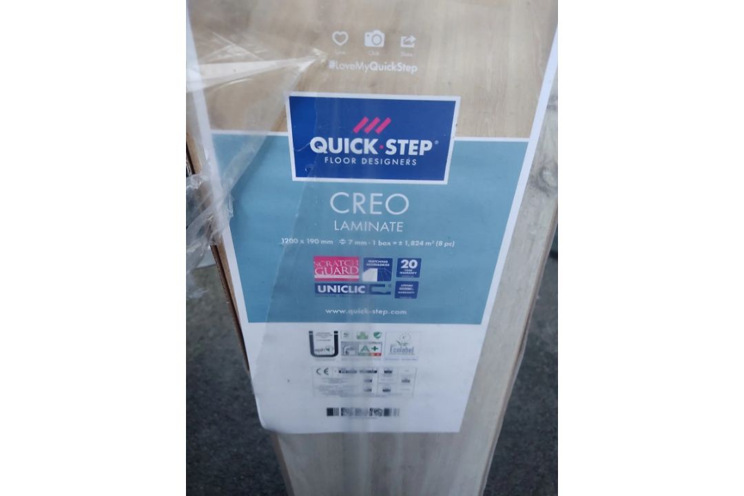 MIX PALLET QUICKSTEP LAMINATE FLOORING WITH SCRATCH GUARD CREO 3176 NEW - Image 1 of 2
