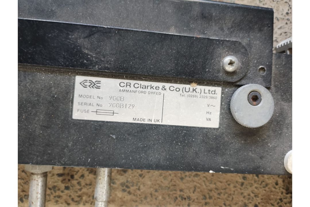 CR CLARKE HOT WIRE STRIP HEATER SET UP 900-1250W - EVERYTHING YOU SEE - Image 5 of 11