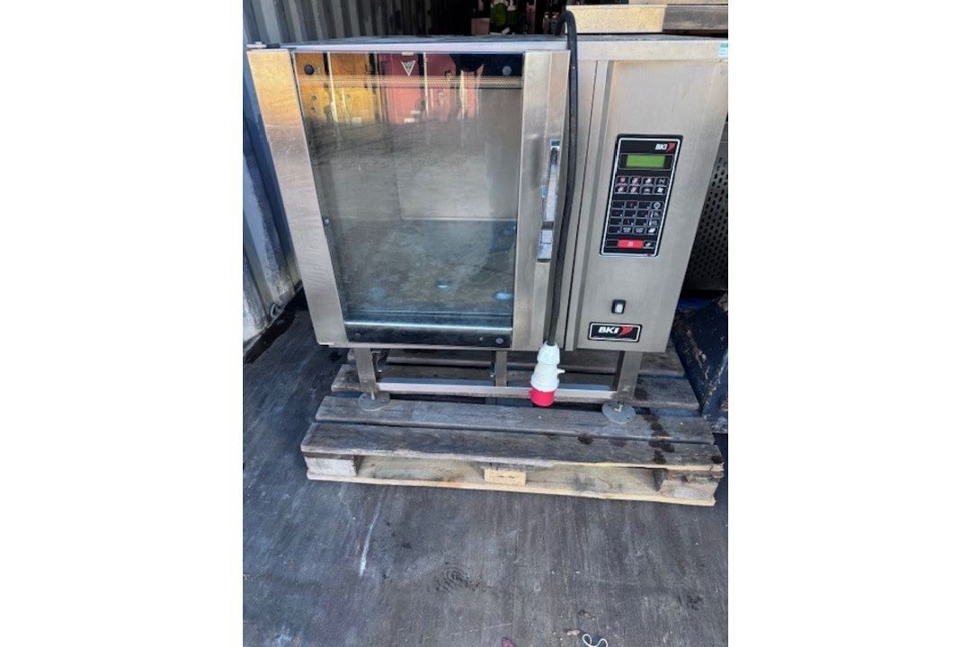BKI OVEN CATERING EQUIPMENT OVEN TRADE EXPORT - Image 1 of 2