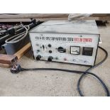 CR CLARKE HOT WIRE STRIP HEATER SET UP 900-1250W - EVERYTHING YOU SEE