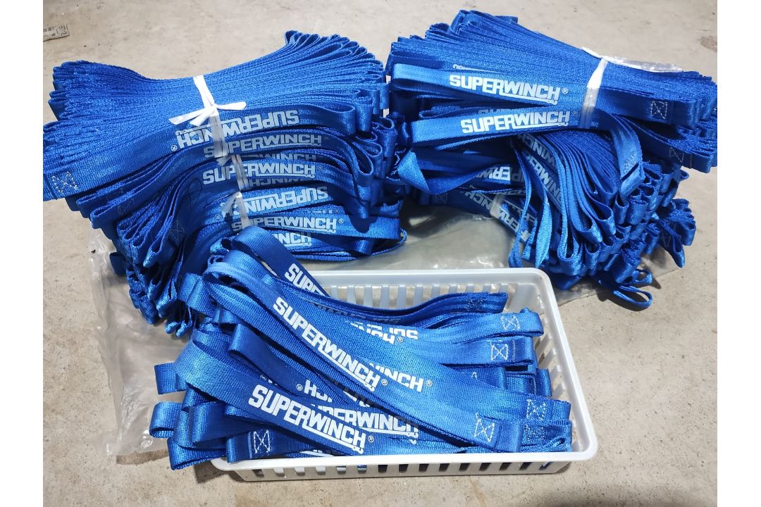 JOBLOT OF 450 - SUPERWINCH ELECTRIC BLUE GRAB STRAP - BRANDED - 265 L OVERALL - Image 4 of 7