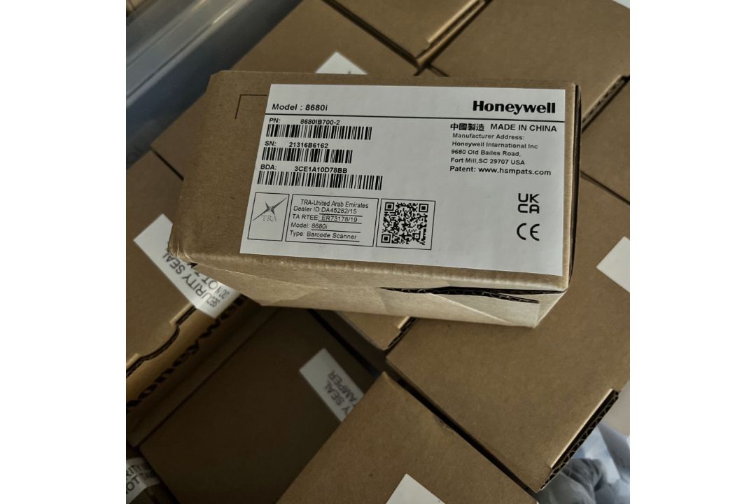 BRAND NEW HONEYWELL 8680I KIT WEARABLE MINI MOBILE COMPUTER RRP £1049 - Image 3 of 4