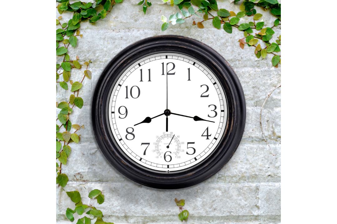 20 X 12" BLACK WALL CLOCK WATERPROOF INDOOR OUTDOOR QUARTZ MOVEMENT - RRP £240 - Image 1 of 7