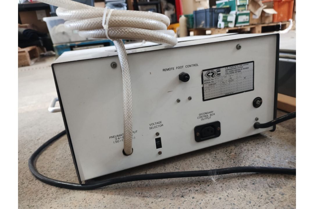 CR CLARKE HOT WIRE STRIP HEATER SET UP 900-1250W - EVERYTHING YOU SEE - Image 2 of 11