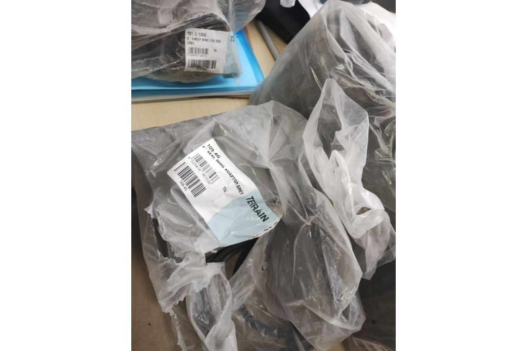 TERRAIN 109.4 4" SEAL RING ADAPTOR GREY - JOBLOT OF 28 NEW - Image 3 of 6