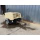 2015 DOOSAN 7/31+ ROAD TOWABLE COMPRESSOR – 2,336 HOURS – 3.0 M³/MIN - Image 1 of 7