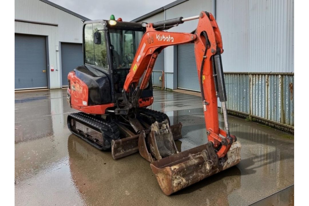 2020 KUBOTA KX027-4 2.7 TONNE MINI EXCAVATOR - Image 2 of 16