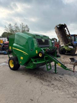2014 JOHN DEERE BALER F440M