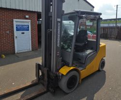 2017 JUNGHEINRICH DFG535S LPG FORKLIFT