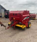 NEW HOLLAND ROUND BALER 548