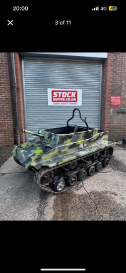 PETROL TRACKED RIDE ON TANK WITH HONDA ENGINE