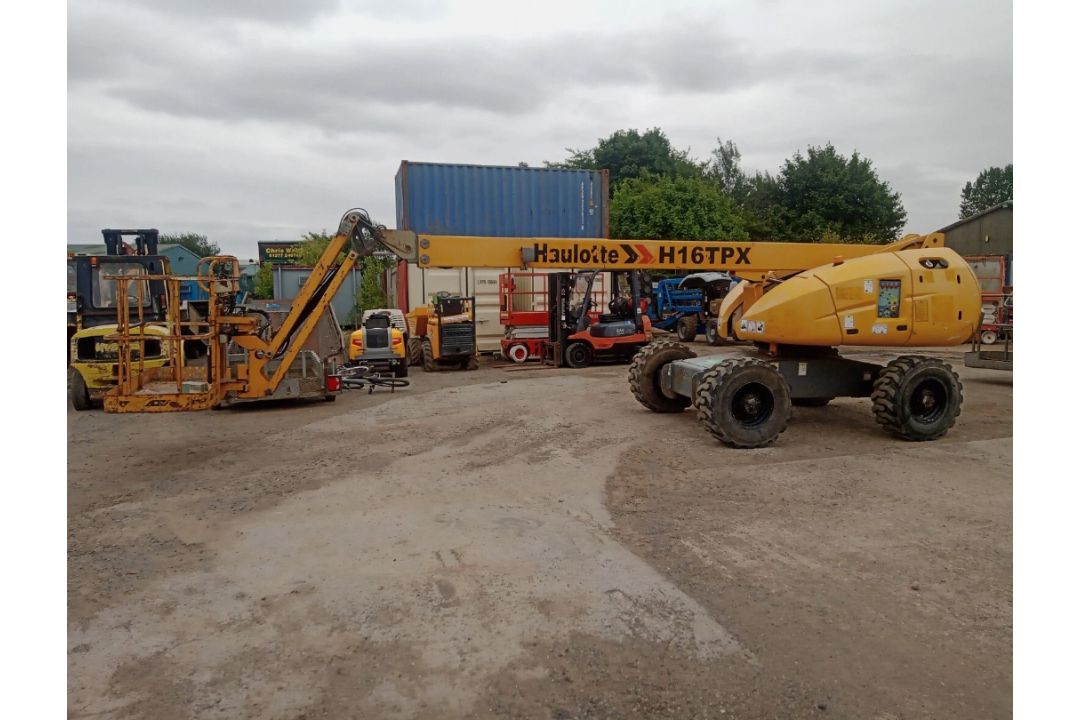 2012 HAULOTTE H16TPX CHERRY PICKER ACCESS PLATFORM - Image 4 of 12