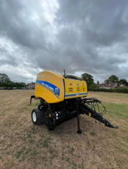 NEW HOLLAND SUPERFEED BALER ROLLBELT 150