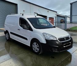 2017 PEUGEOT PARTNER PROFESSION L1 BLUE HDI L1H1 1560CC DIESEL MANUAL >>--NO VAT ON HAMMER--<<