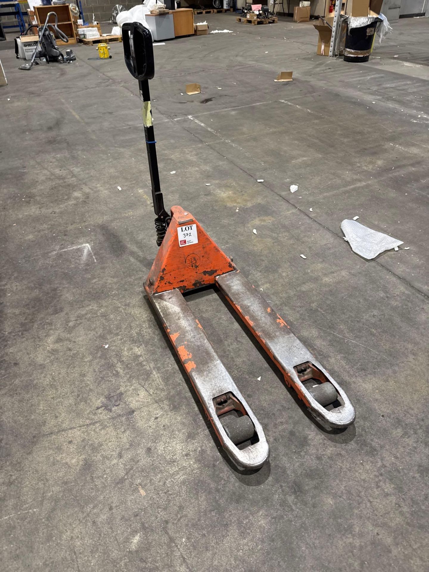 BT 2300kg manual pallet truck