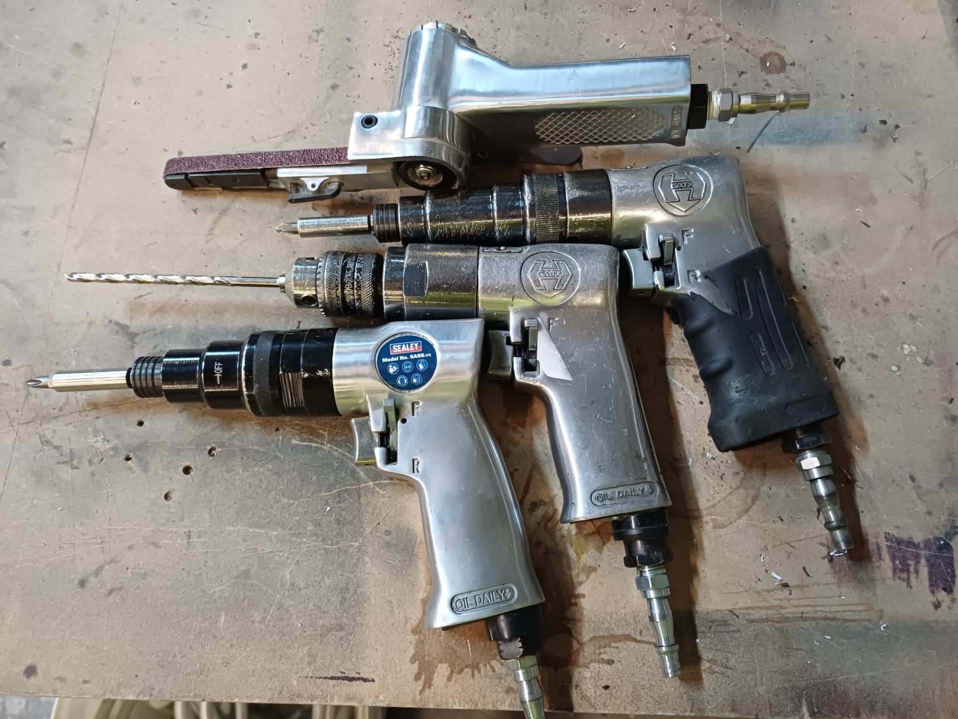 2 x various pneumatic drill pistols with pneumatic hand-held belt sander