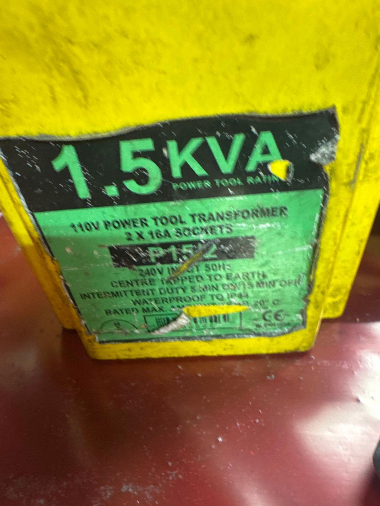 Hilti Twin outlet 110v transformer - Image 2 of 3