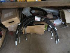 Assortment of various hydraulic hosing Please note; This LOT is located at Roadform House, Milber