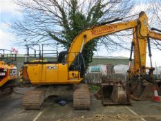 JCB JS 160LC 16-tonne tracked excavator SN: JCBJS16FCK2767685 Hours: C. 7900 YOM: 2019 Please