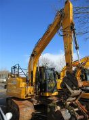 JCB 140X LC 14-tonne tracked excavator SN: JCBA140MHN3172724 Hours: C. 3798.7 YOM: 2022 Please note;