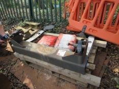 SAF loader attachment Please note; This LOT is located at Roadform House, Milber Trading Est, Newton