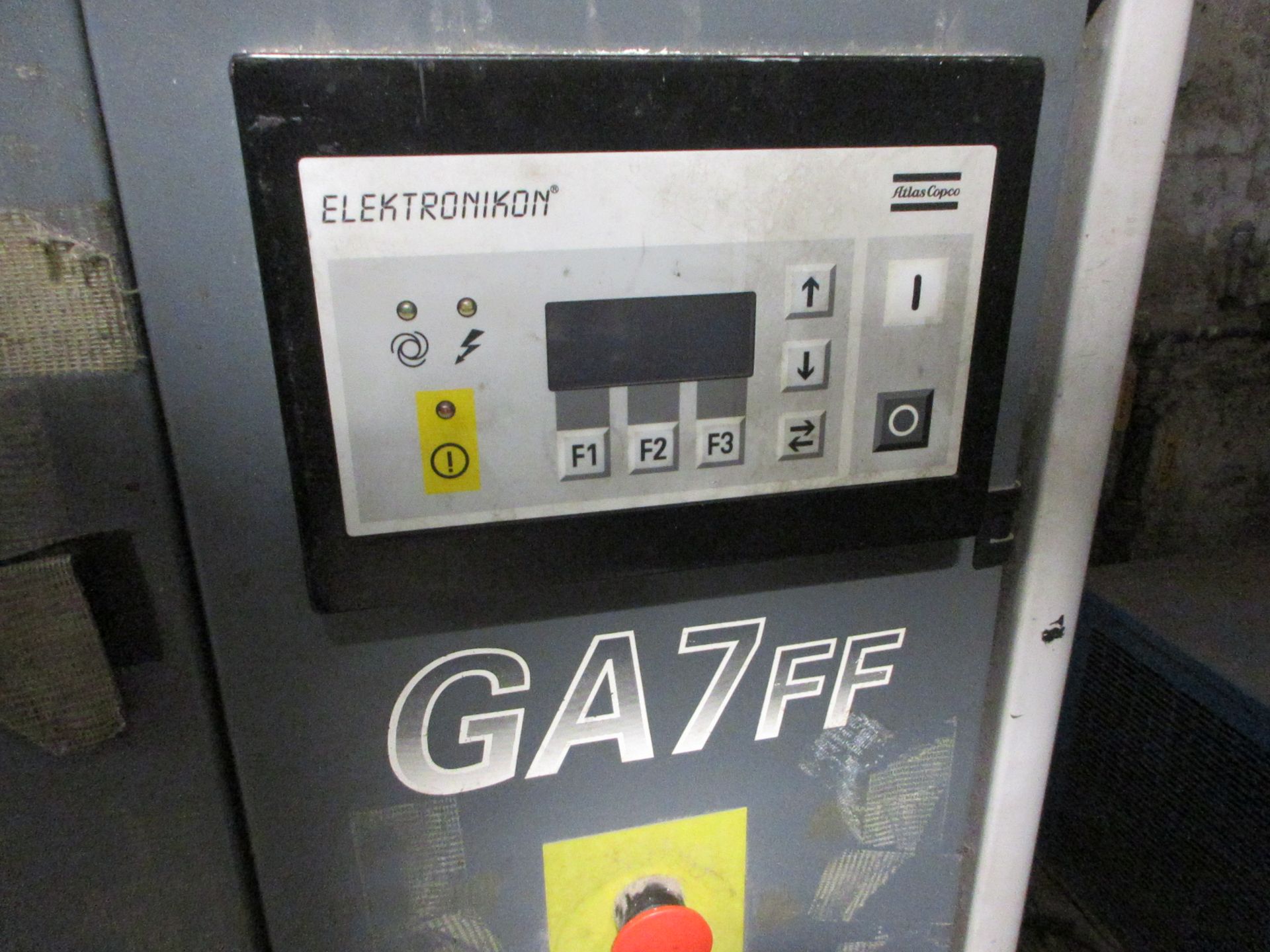 Atlas Copco GA7FF packaged air compressor, serial no. AII 124781 (2000) PoWRA: A ‘point of work’ - Image 2 of 3