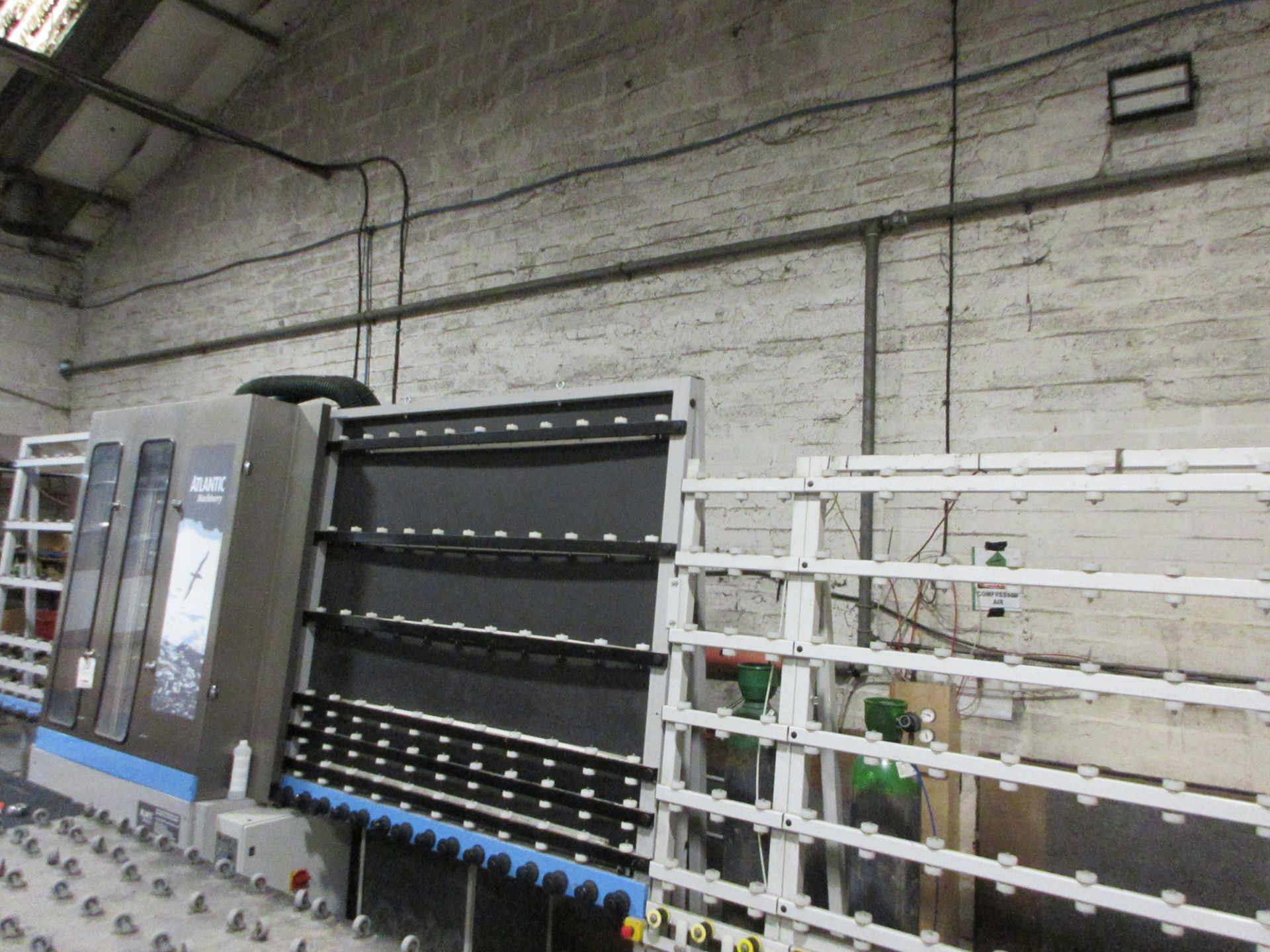 Atlantic Machinery Atlantic 6 pass through glass washer type 068, serial no. 3660 (2012) with 1950 x