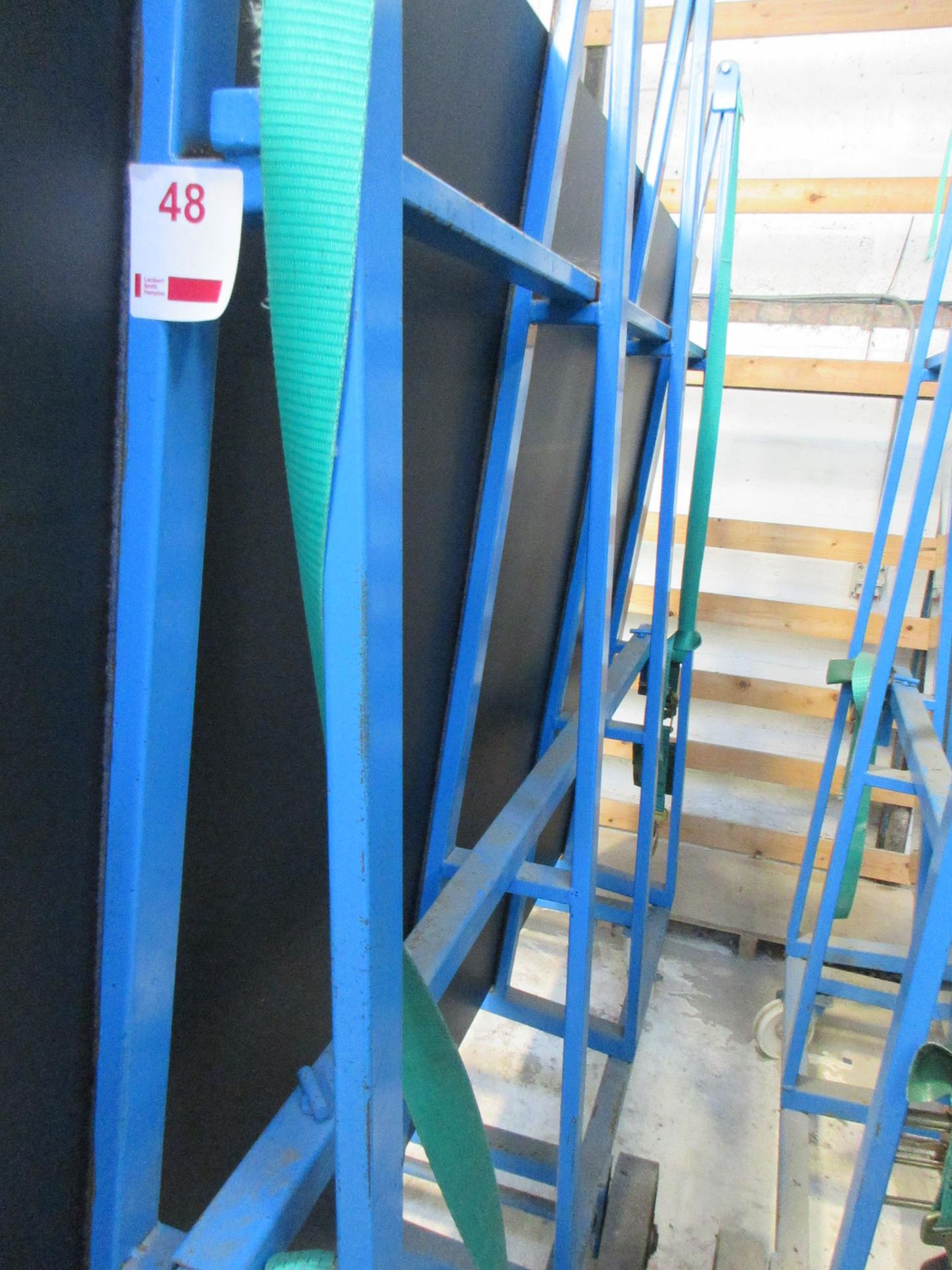 Mobile metal frame single sided extendable glass rack, 1500 x 600 x H: 2100mm - excluding contents