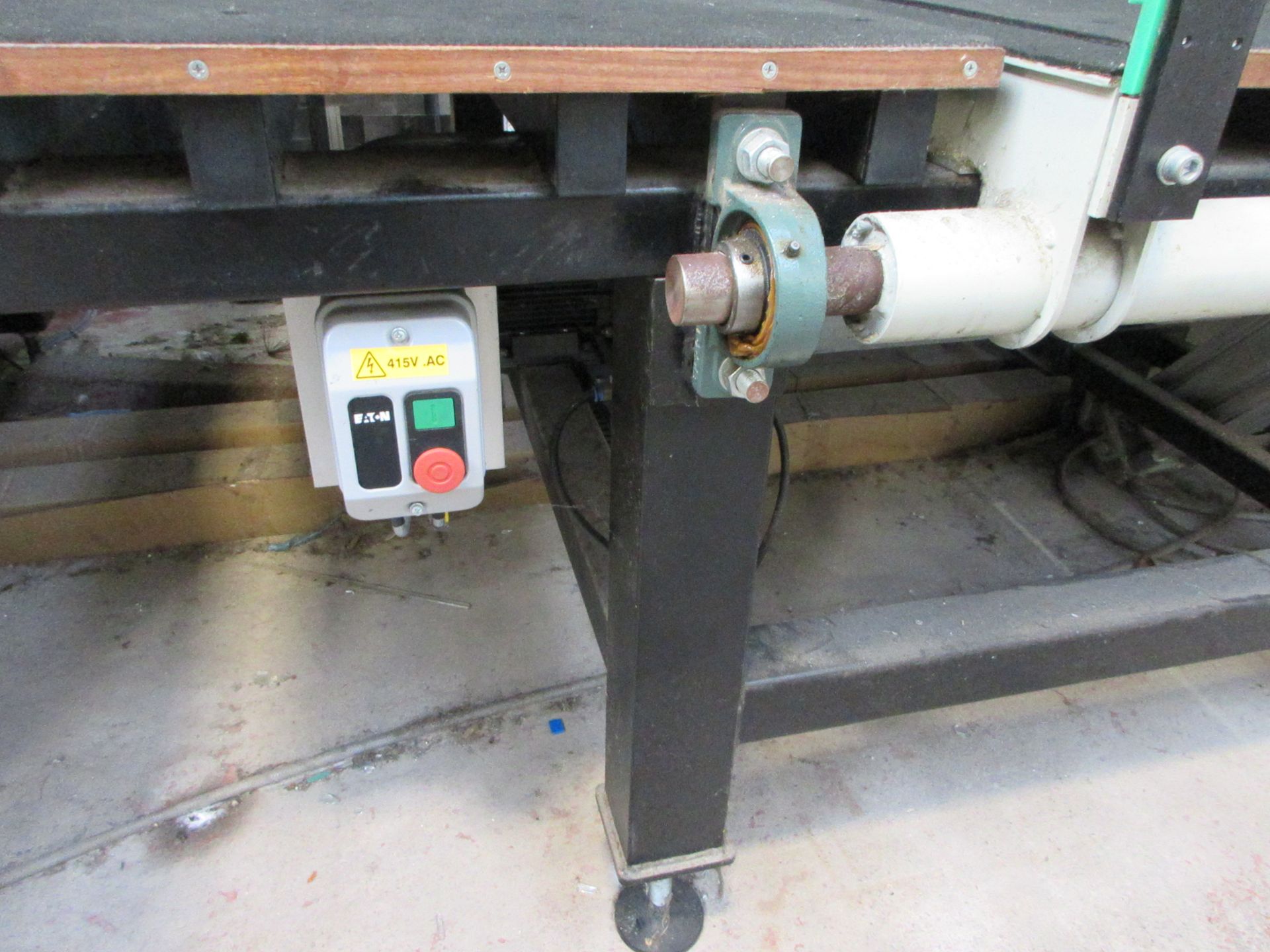 Un-named pneumatic tilting air bench approx. 1900 x 3200mm PoWRA: A ‘point of work’ risk - Image 2 of 3