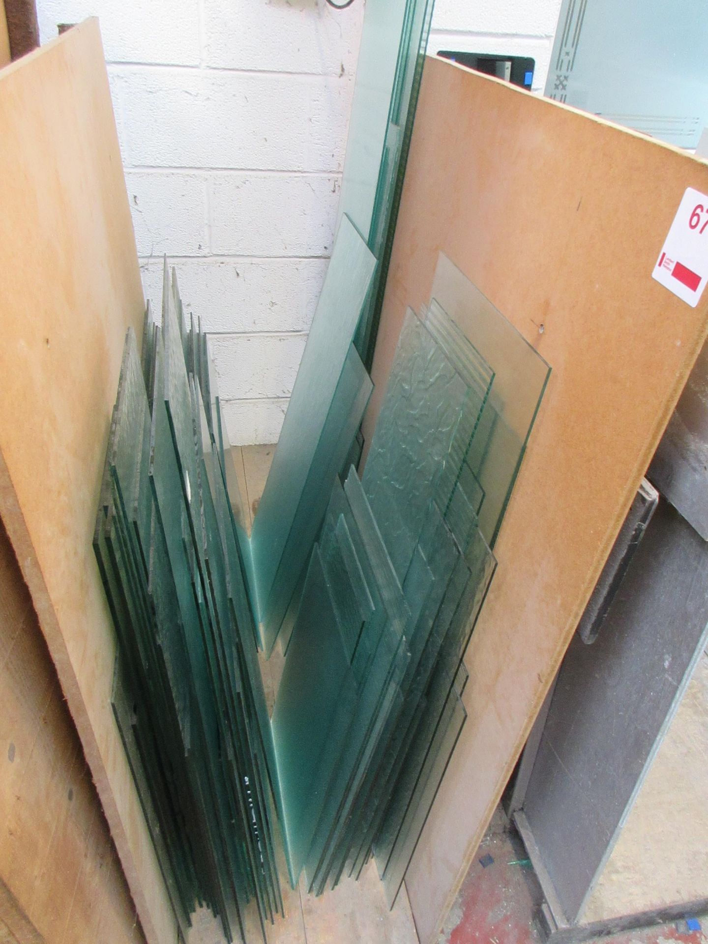 Assorted size and thickness clear and frosted glass, as lotted - Image 3 of 4