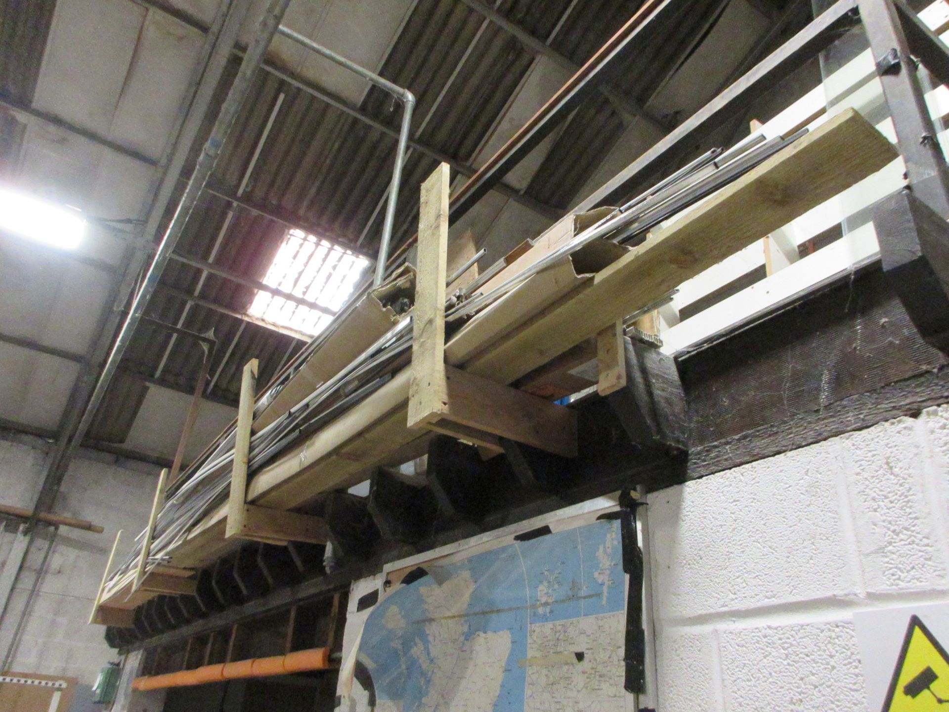 Quantity of consumable stock including aluminium struts, spacers, joiners, flex keys, thermo - Image 16 of 20